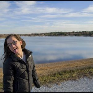 Meet your Posher, Alix